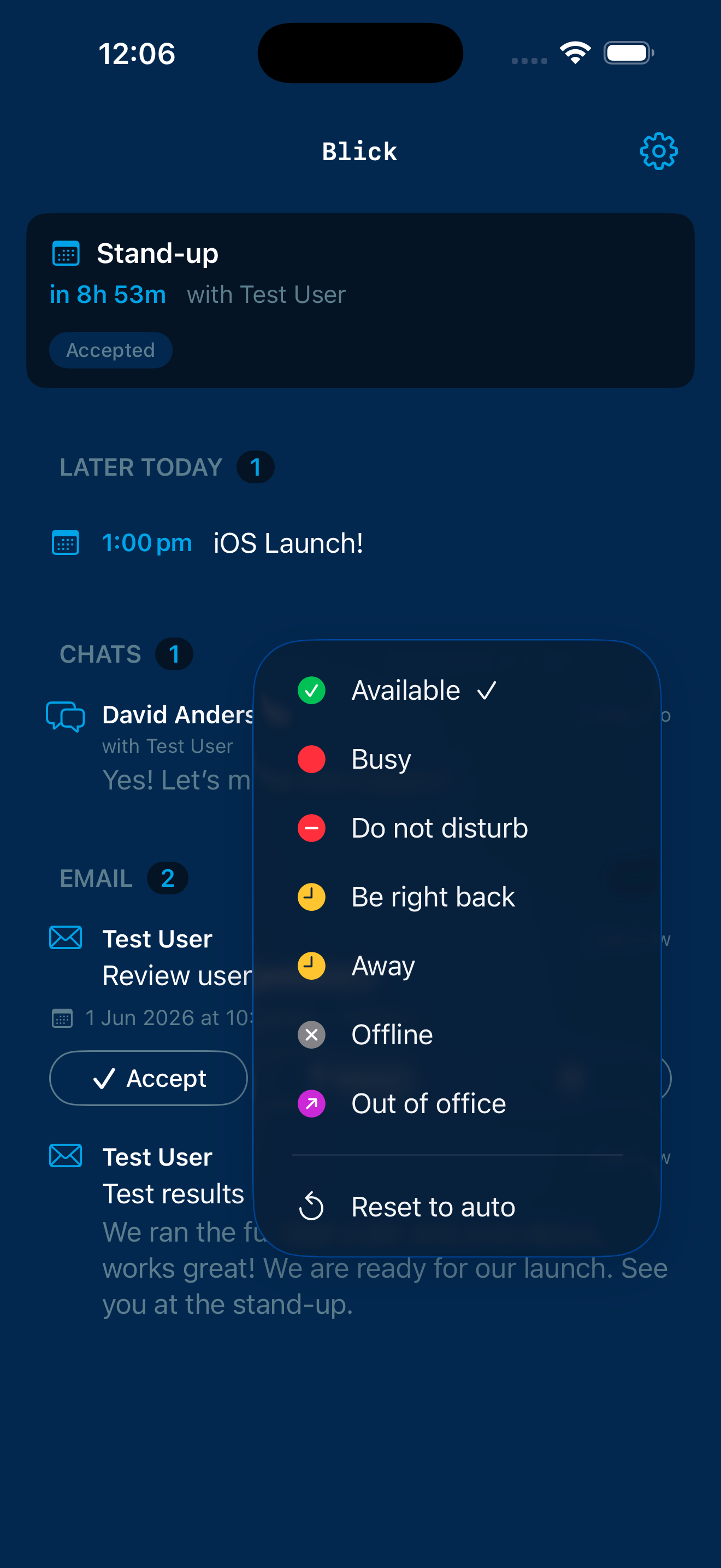 Presence picker showing Available, Busy, Do not disturb, Be right back, Away, Offline, Out of office, and Reset to auto.